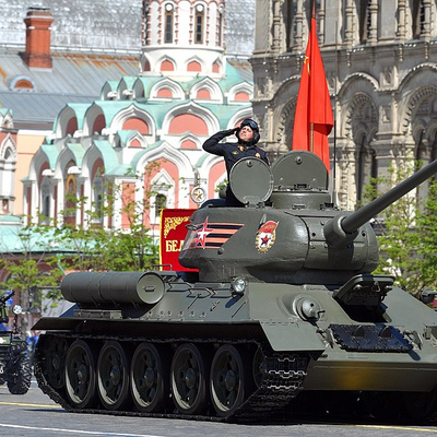 Советский танк Т-34 — легендарная боевая машина